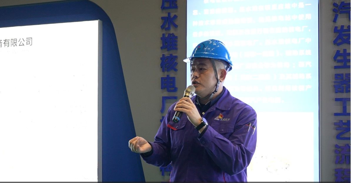 “携手并进，，，，重装有我——尊龙凯时重装职工眷属开放日暨公司品牌建设日”活动圆满竣事-尊龙凯时